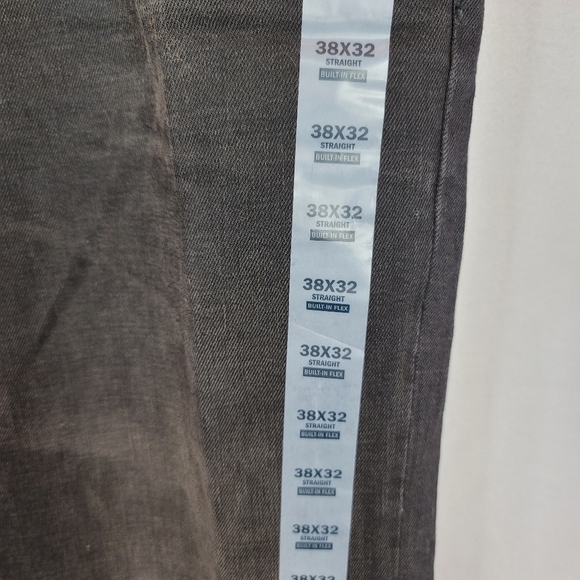 Old Navy Built-In Flex Straight Black Jeans NWT - Picture 10 of 10